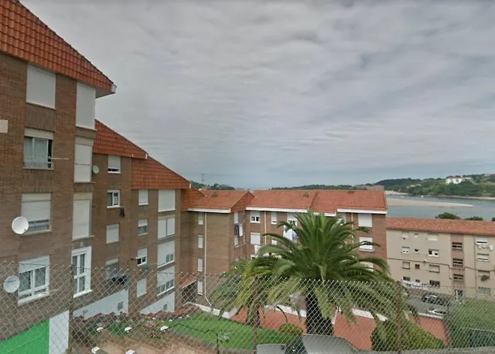 Turistico Faro De Luno * 圣维森特-德拉巴尔克拉